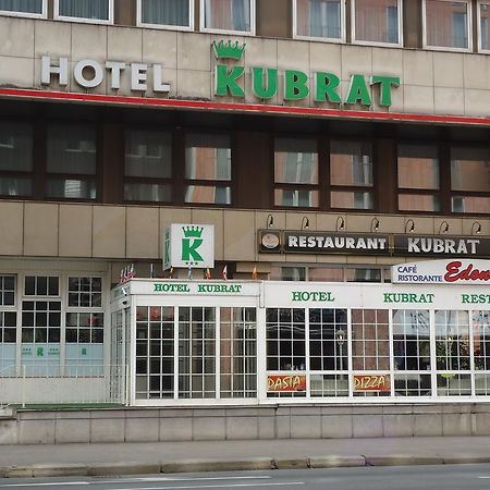 Hotel Kubrat Am Checkpoint Charlie Berlim Exterior foto